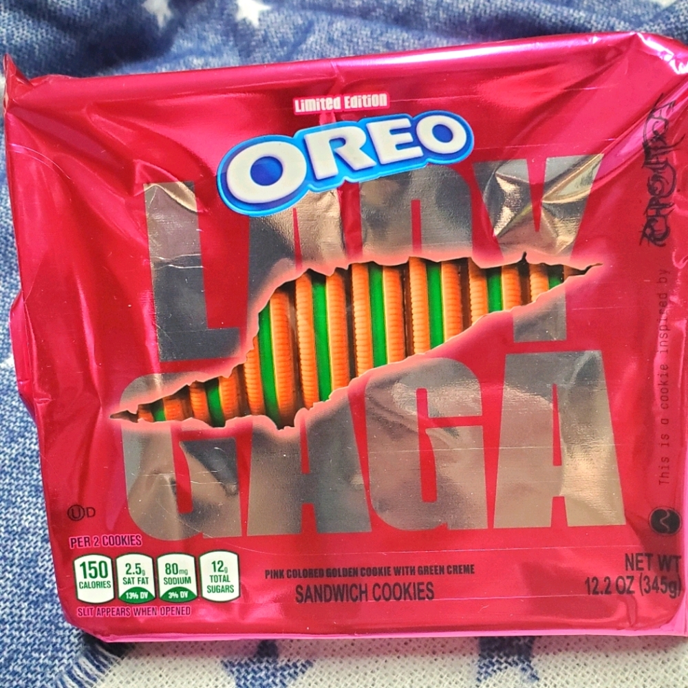 Lady Gaga Oreo Cookies